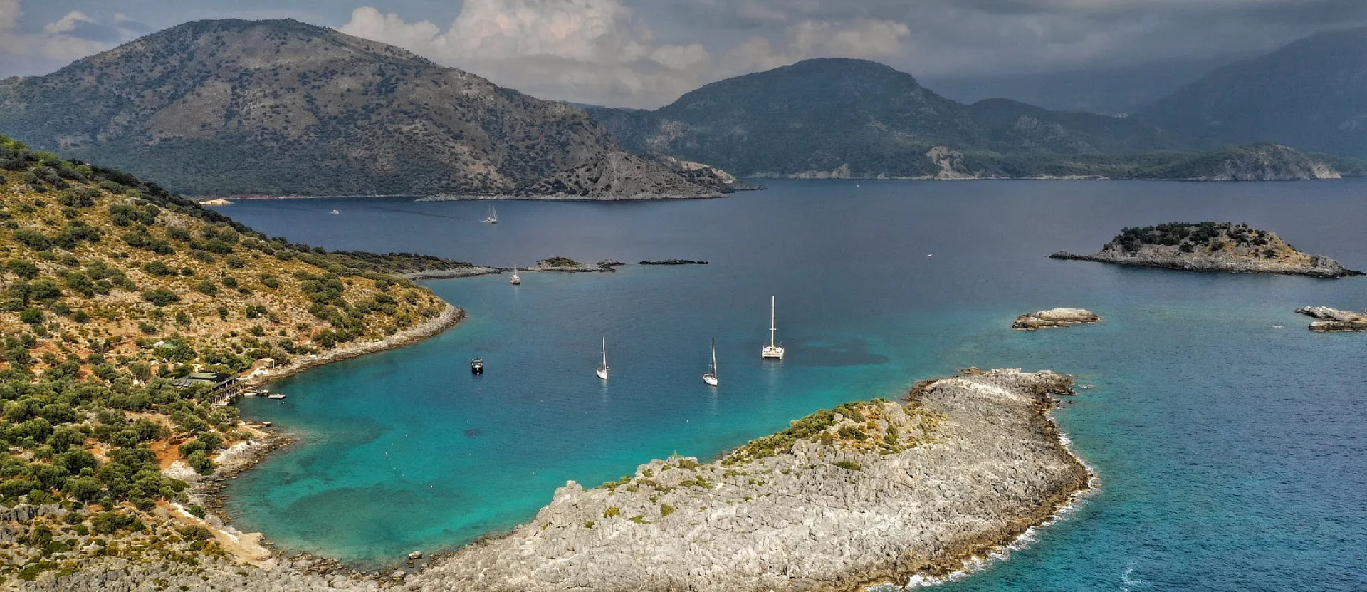 karacaoren island